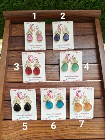 Uncut Ear Rings (1 Pair)